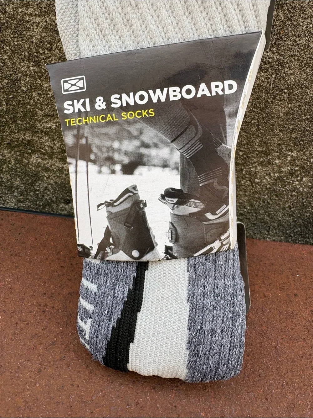 Evolution Socks Unisex Medium M6.5-8 W8-10 Technical Ski Snowboard Grey NWT